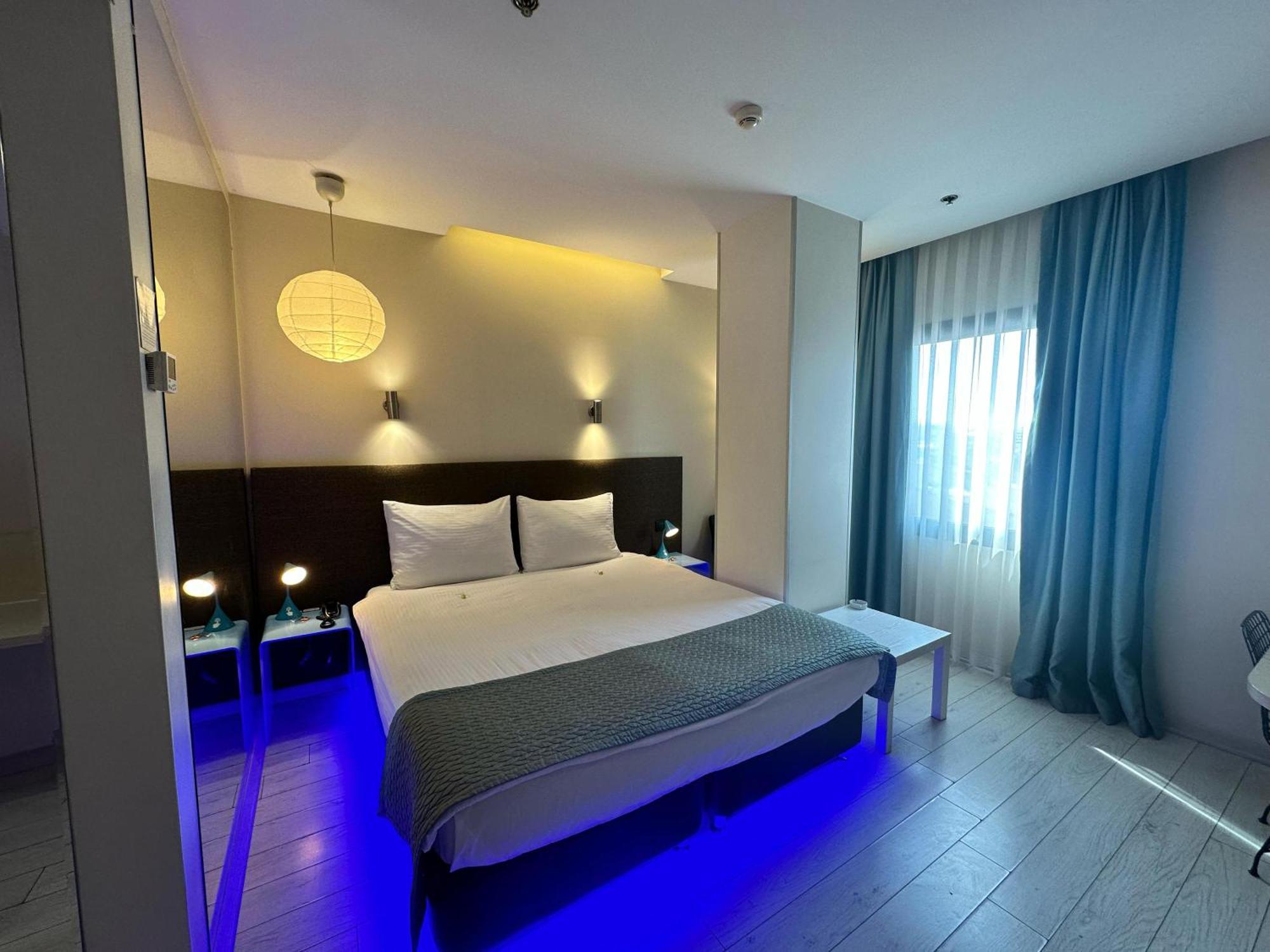 Tempo Hotel 4Levent — Foto’s 3